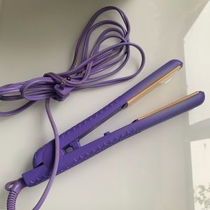 ❗️SOLD❗️Corioliss Purple Ceramic Ionic Flat Iron